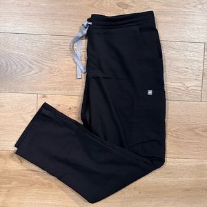 Womens FIGS scrub pants black yola
